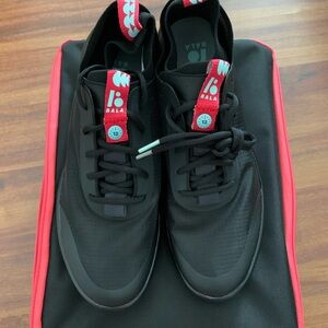 BALA Twelves Nursing shoes Nocturnal Black 10.5 Women’s 9.5 Men’s